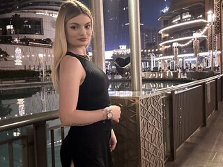 AlinaEva hd show