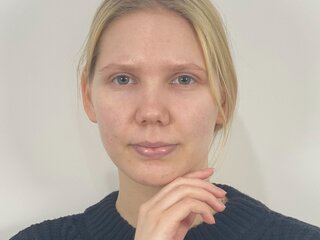 AvaHoelter ass webcam