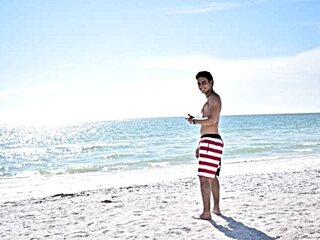 CarlitosDiaz cam amateur