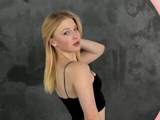 EllieRoyce ass show