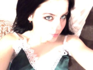 EmmaLuvv live jasminlive