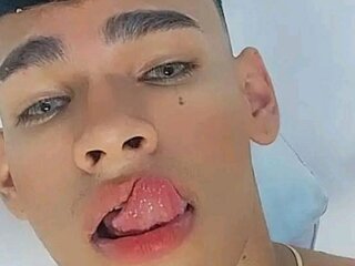 GregoryWill shows toy