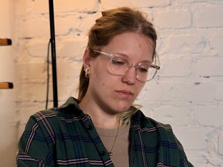 KateZenk nude camshow