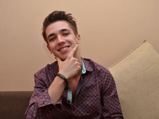 KevinBC shows real