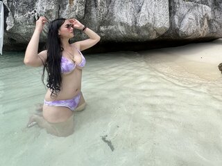 KylieBrowse free pictures
