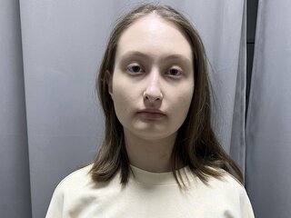 LauraHenry live hd