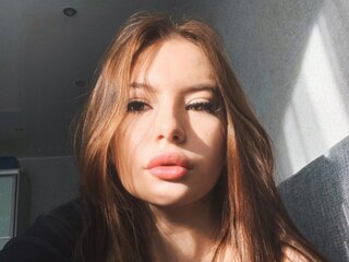 MelissaMuur ass show