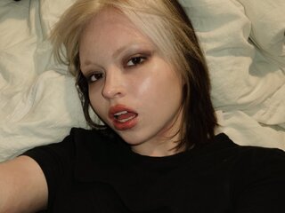MollyHuntt anal shows