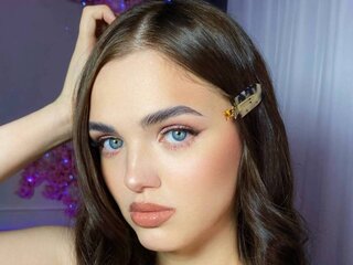 PearlyMelia show hd