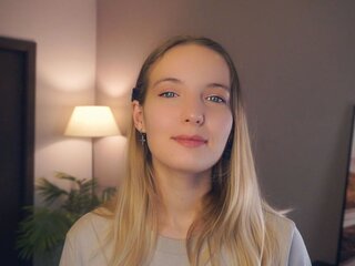 RessieKaua porn camshow